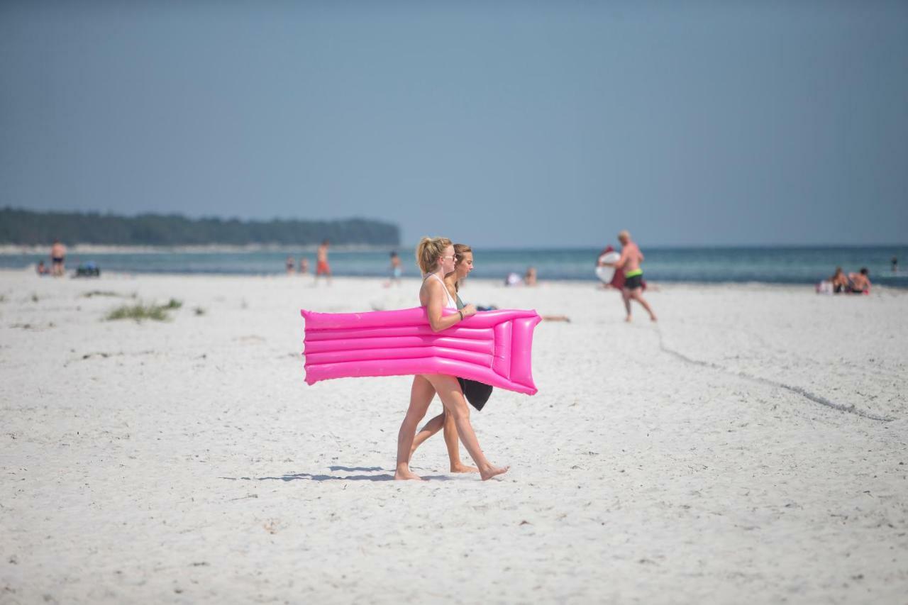 Dueodde Strand Camping Hotell Exteriör bild