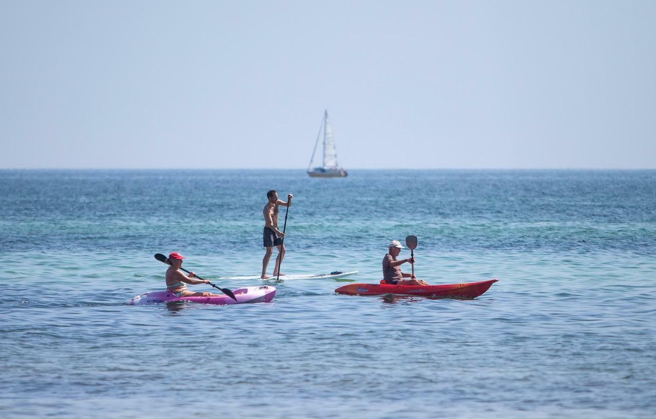 Dueodde Strand Camping Hotell Exteriör bild