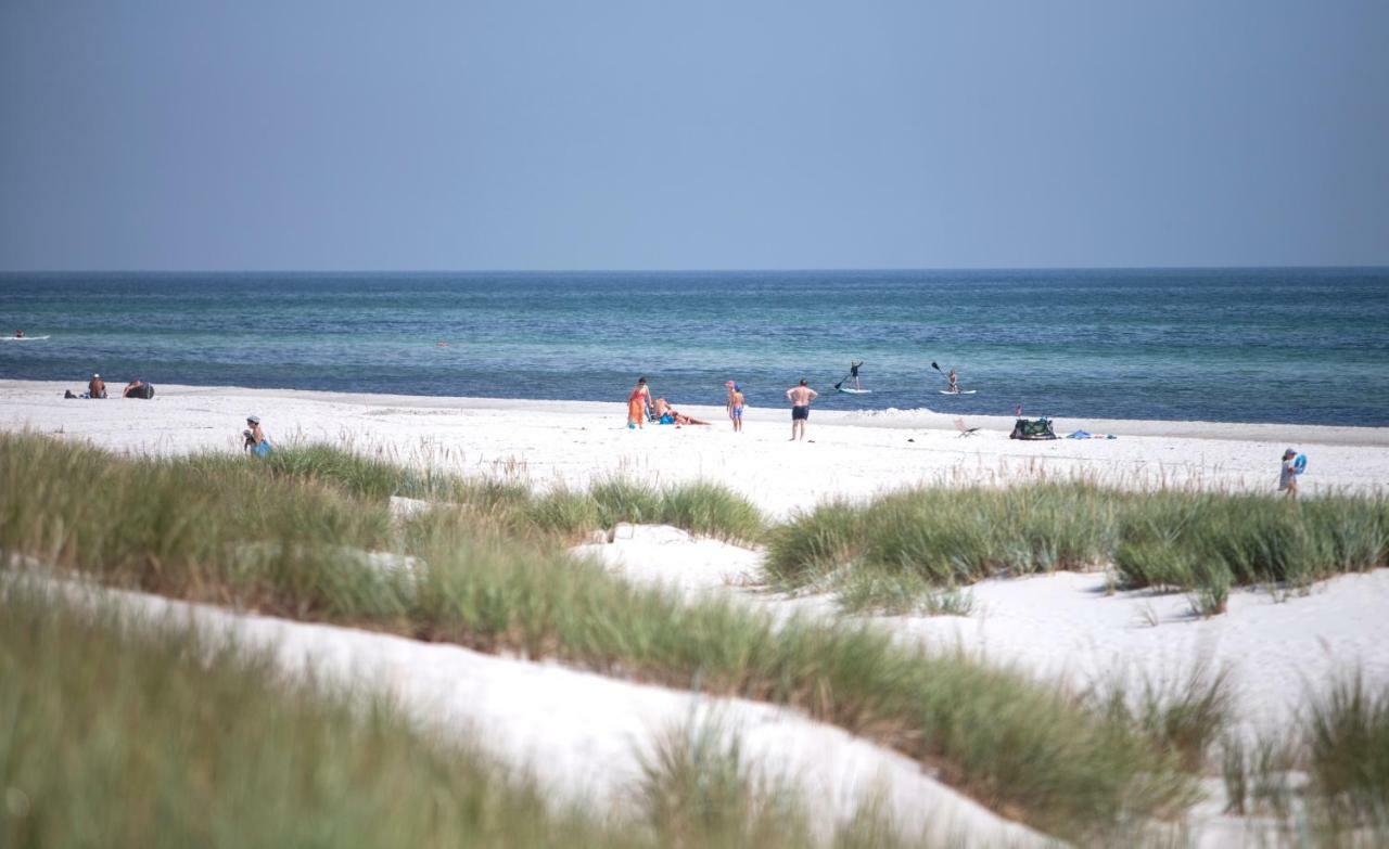 Dueodde Strand Camping Hotell Exteriör bild