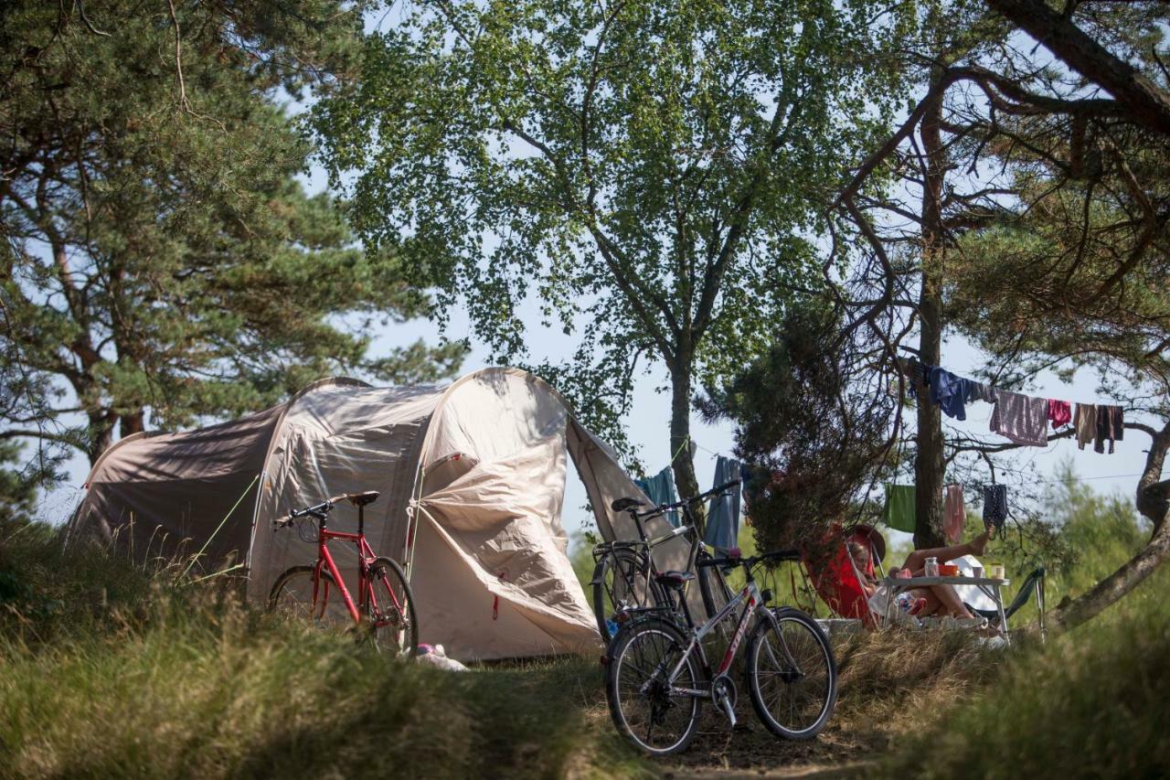 Dueodde Strand Camping Hotell Exteriör bild