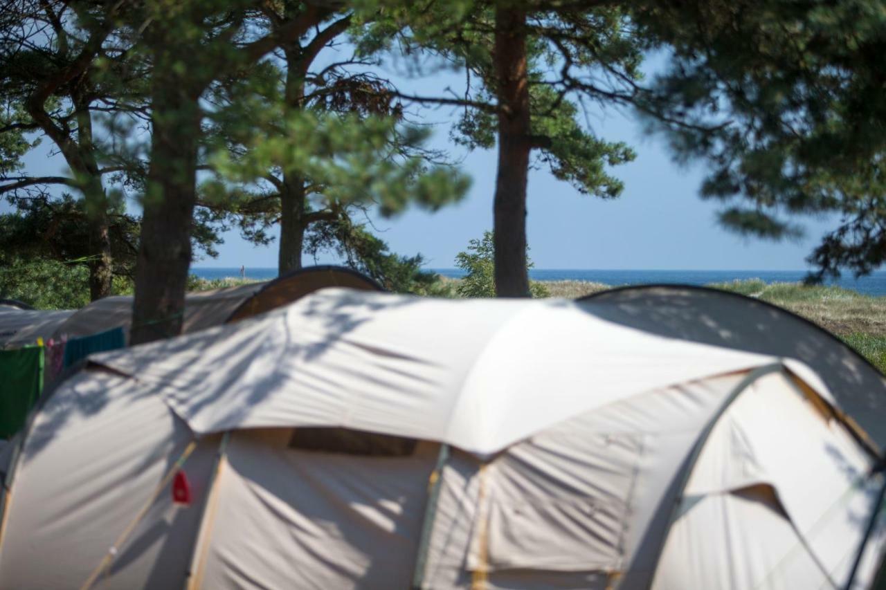 Dueodde Strand Camping Hotell Exteriör bild