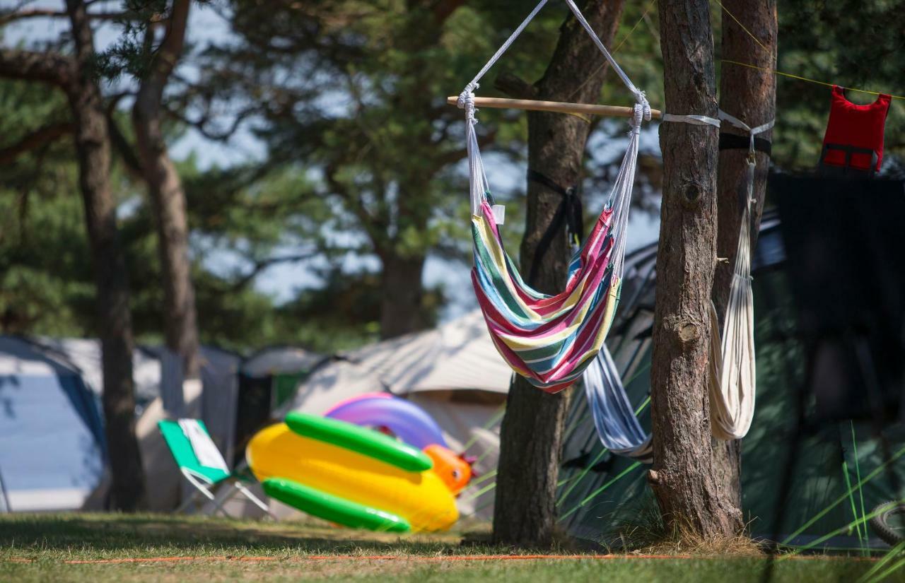 Dueodde Strand Camping Hotell Exteriör bild