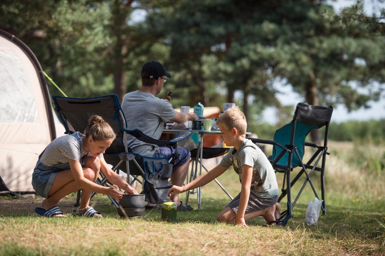 Dueodde Strand Camping Hotell Exteriör bild